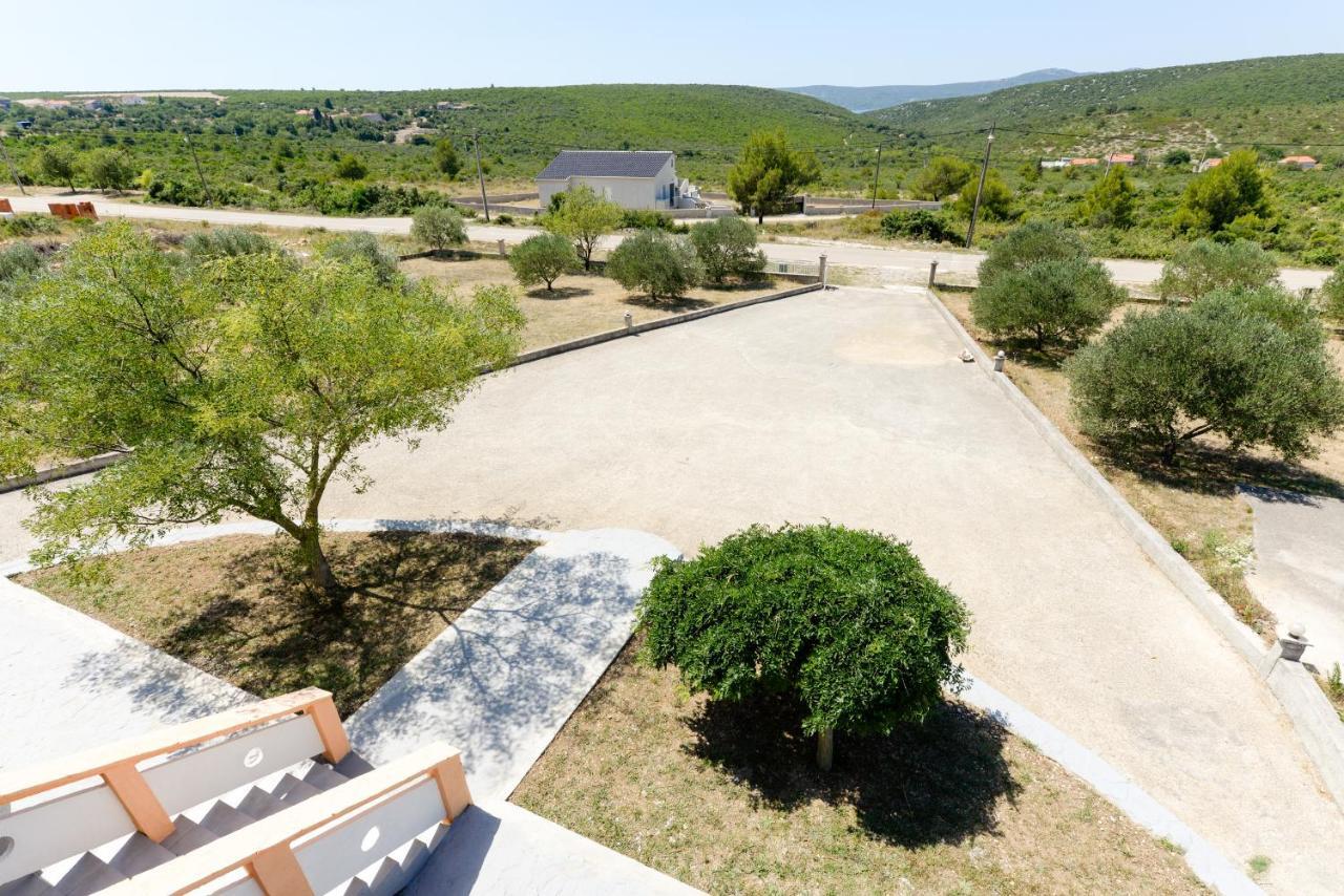 Villa Luka Donje Rastane Eksteriør billede